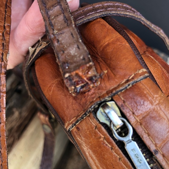 The Trend Vintage Boho Purse - Circular - Leather- Mini Crossover - Picture 6 of 7